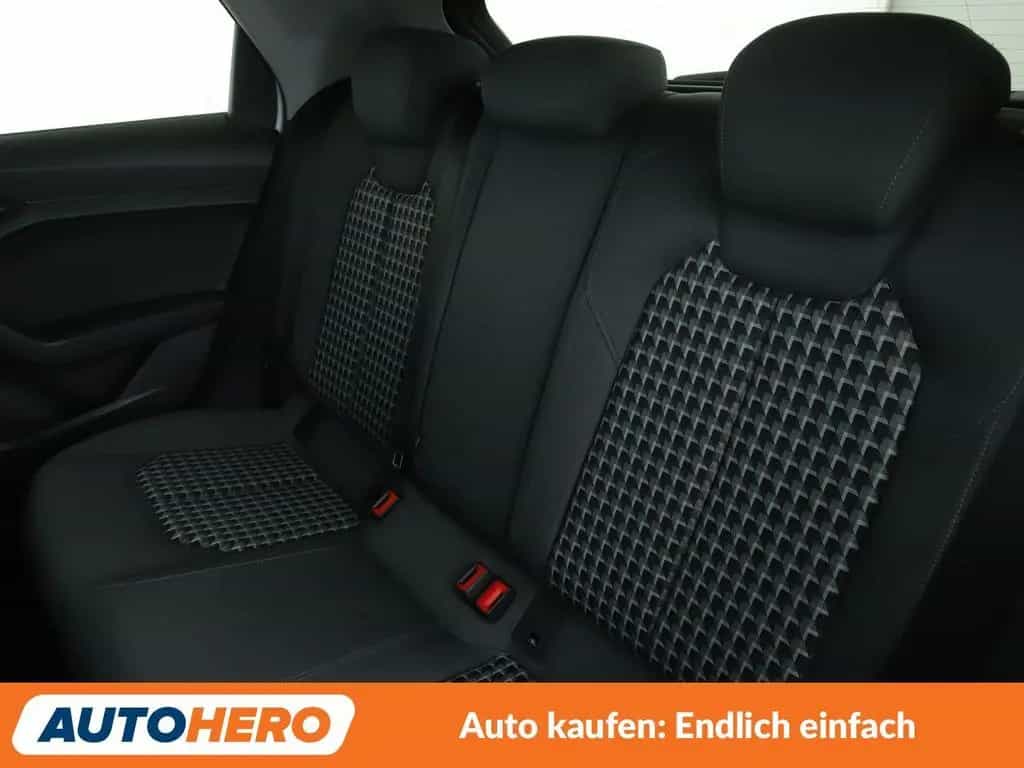 Audi A1 Sportback 40 TFSI S Line Aut.*NAVI*LED*ACC* 06/2019-photo-11