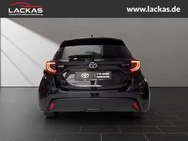 Toyota Yaris 1.5*APPLE CARPLAY*SHZ*LED* 10/2025-photo-3