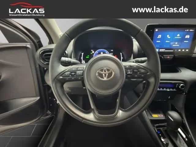 Toyota Yaris 1.5*APPLE CARPLAY*SHZ*LED* 10/2025-photo-6