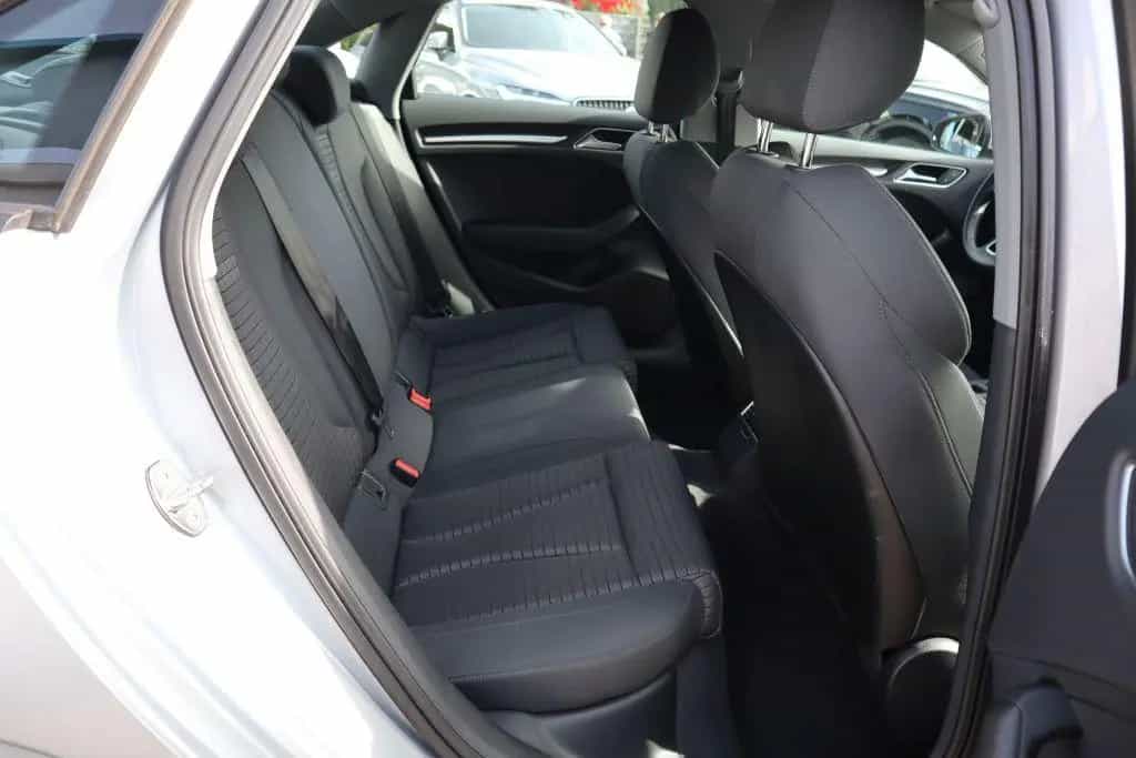 Audi A3 35 TFSI cylinder on demand Limousine sport|NA 07/2019-photo-14