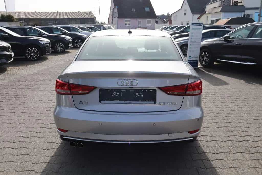 Audi A3 35 TFSI cylinder on demand Limousine sport|NA 07/2019-photo-7