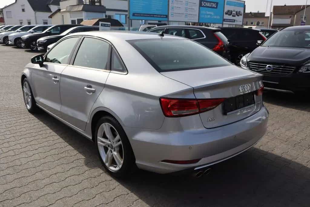 Audi A3 35 TFSI cylinder on demand Limousine sport|NA 07/2019-photo-8