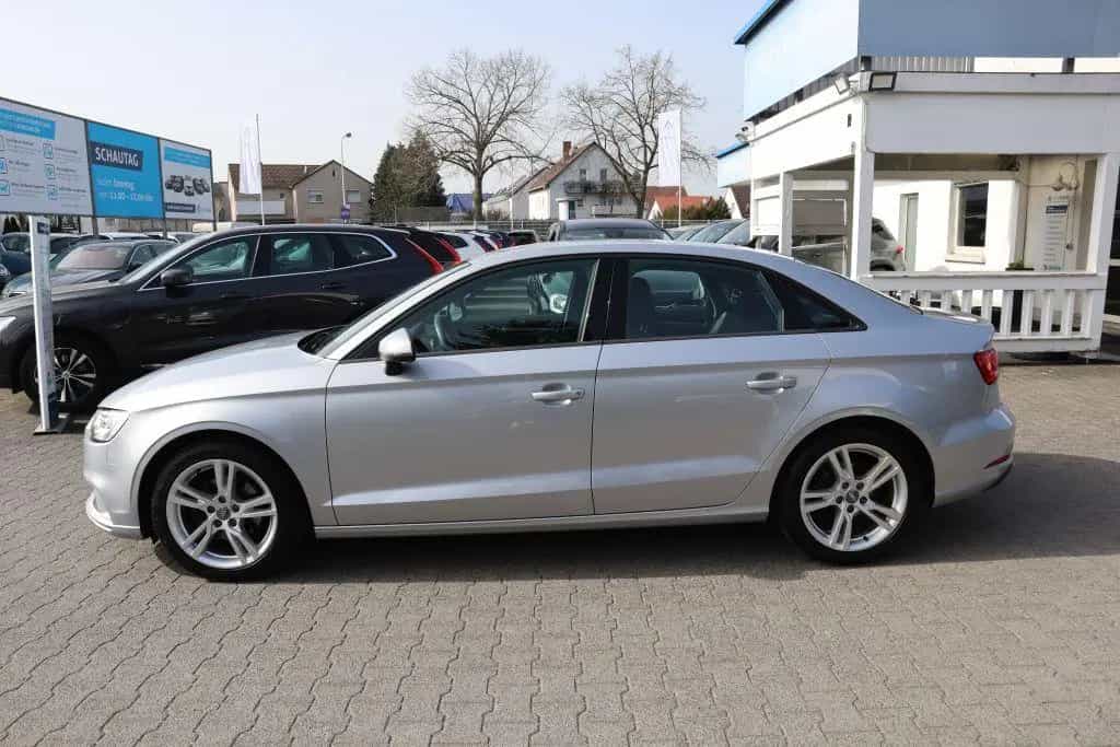 Audi A3 35 TFSI cylinder on demand Limousine sport|NA 07/2019-photo-9