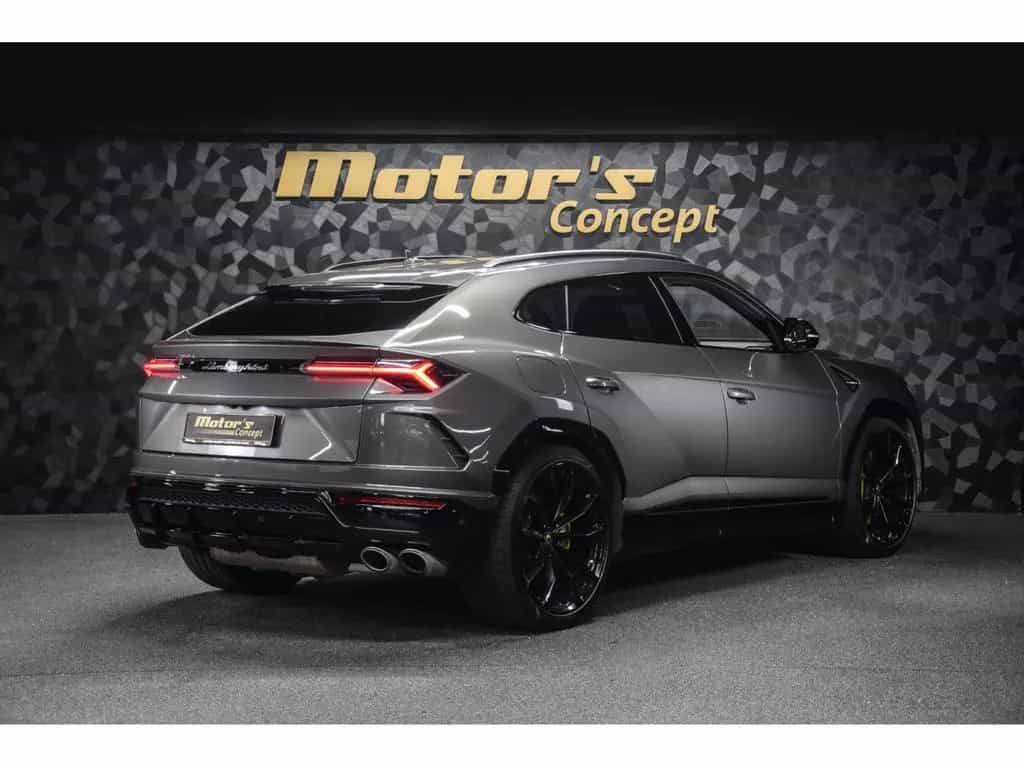 Lamborghini Urus V8 AKRAPOVIC - GRIGIO KERES 02/2022-photo-2