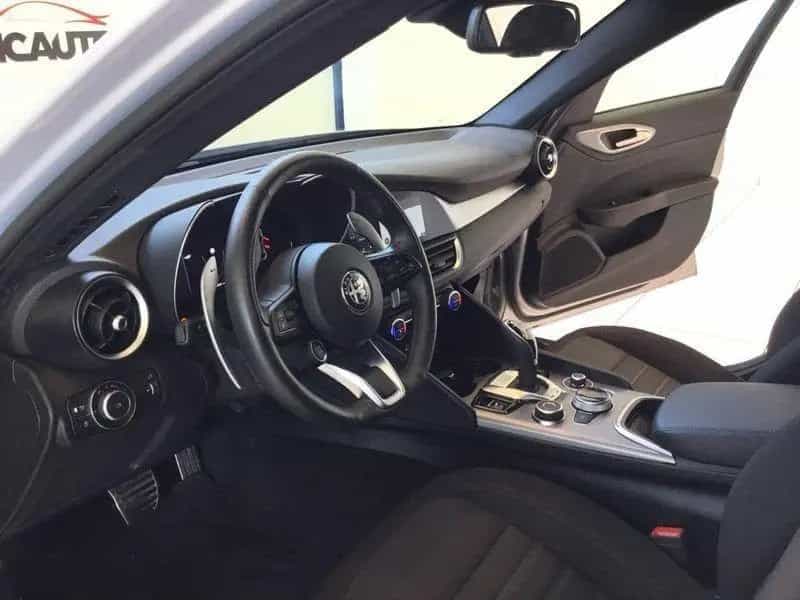 Other Other Alfa Romeo Giulia 2.0 Turbo 280 CV AT8 AWD Q4 Sp 03/2024-photo-13