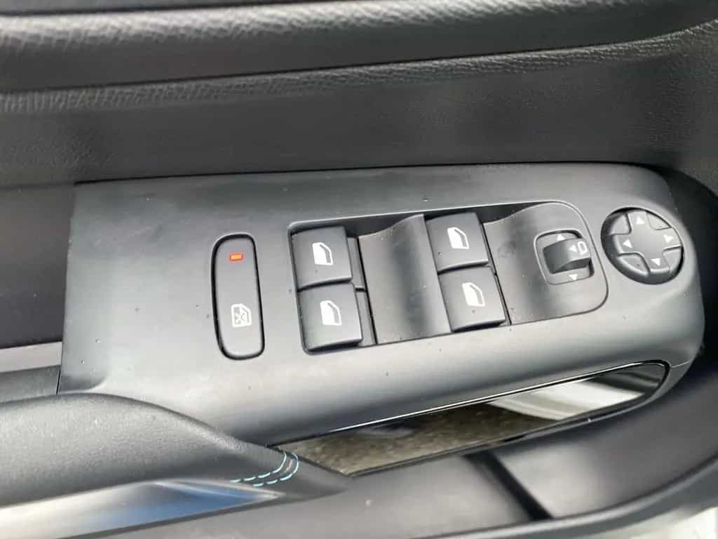 Citroën C5 Aircross 1.2 PureTech 130 Plus S&S 01/2024-photo-10
