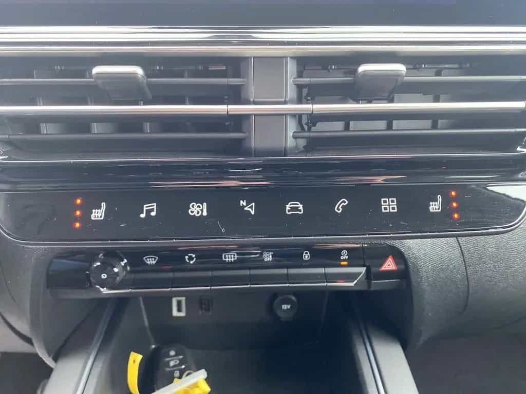 Citroën C5 Aircross 1.2 PureTech 130 Plus S&S 01/2024-photo-14