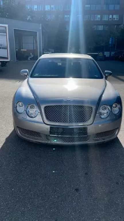 Bentley Continental Flying Spur 10/2005-photo-1