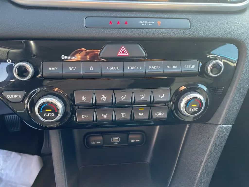 Kia Sportage 1,6 CRDi 2WD/Navi/Klima/Kamera/AHK 07/2021-photo-16