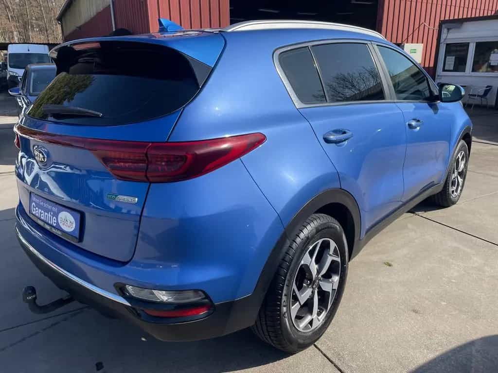 Kia Sportage 1,6 CRDi 2WD/Navi/Klima/Kamera/AHK 07/2021-photo-1