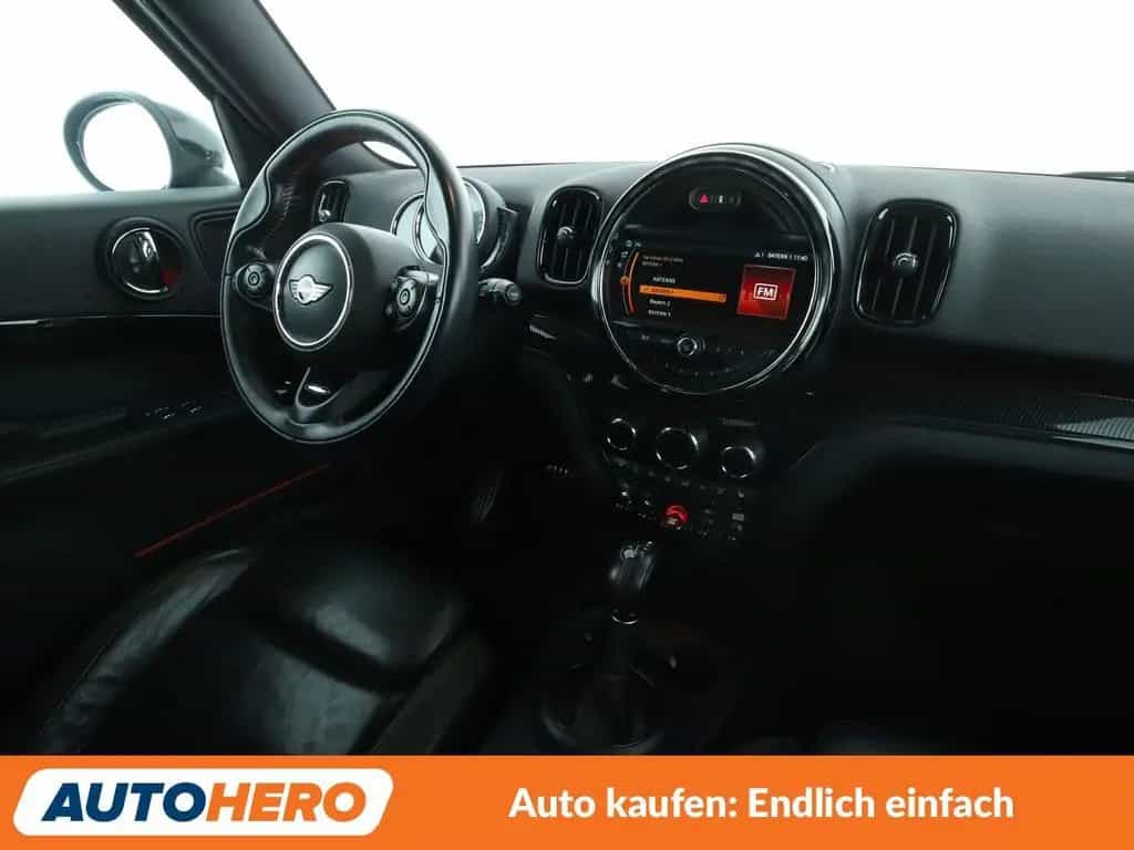 MINI Countryman John Cooper Works ALL4 Aut.*NAVI*LED* 08/2017-photo-12
