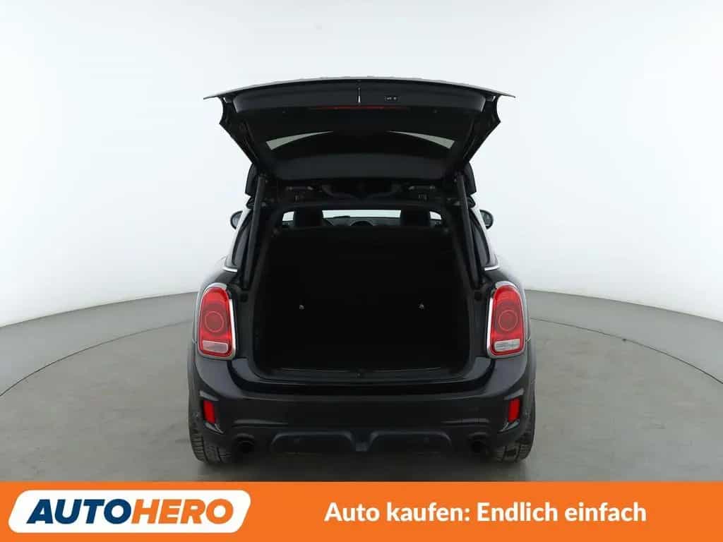 MINI Countryman John Cooper Works ALL4 Aut.*NAVI*LED* 08/2017-photo-16