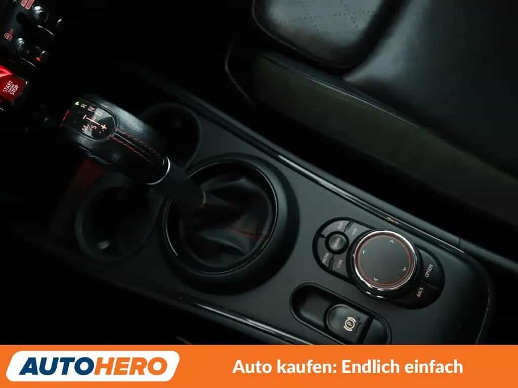 MINI Countryman John Cooper Works ALL4 Aut.*NAVI*LED* 08/2017-photo-24