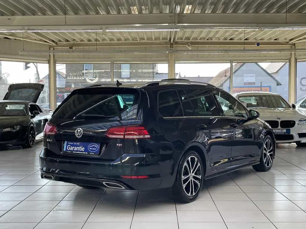 Volkswagen Golf 1.4 TSI DSG R-Line Virtual Kamera ACC LED 02/2018-photo-1