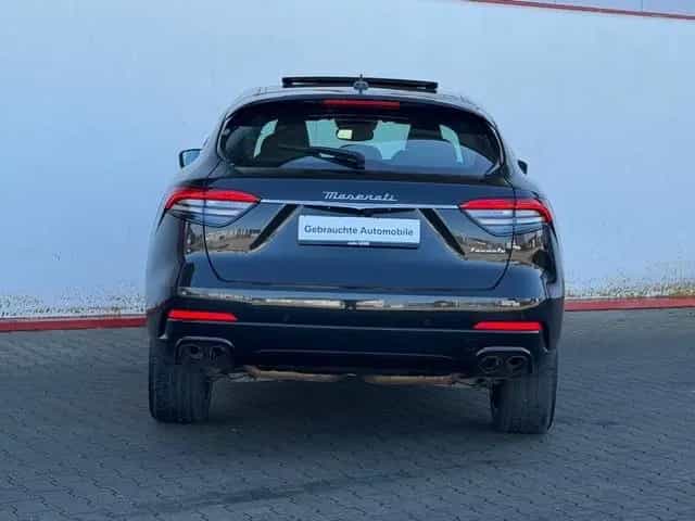 Maserati Levante GT 2.0 Mild Hybrid 39.403.- € NETTO PANO 09/2023-photo-46