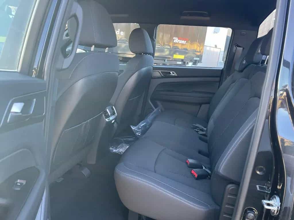 KGM Musso 2.2D AWD BLISS null-photo-5