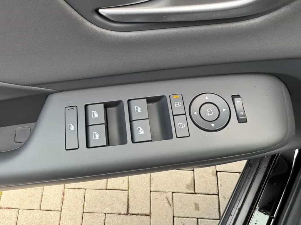 Hyundai KONA Prime RFK*ACC*Navi*SHZ*El Sitz verstell.*DA 12/2025-photo-5