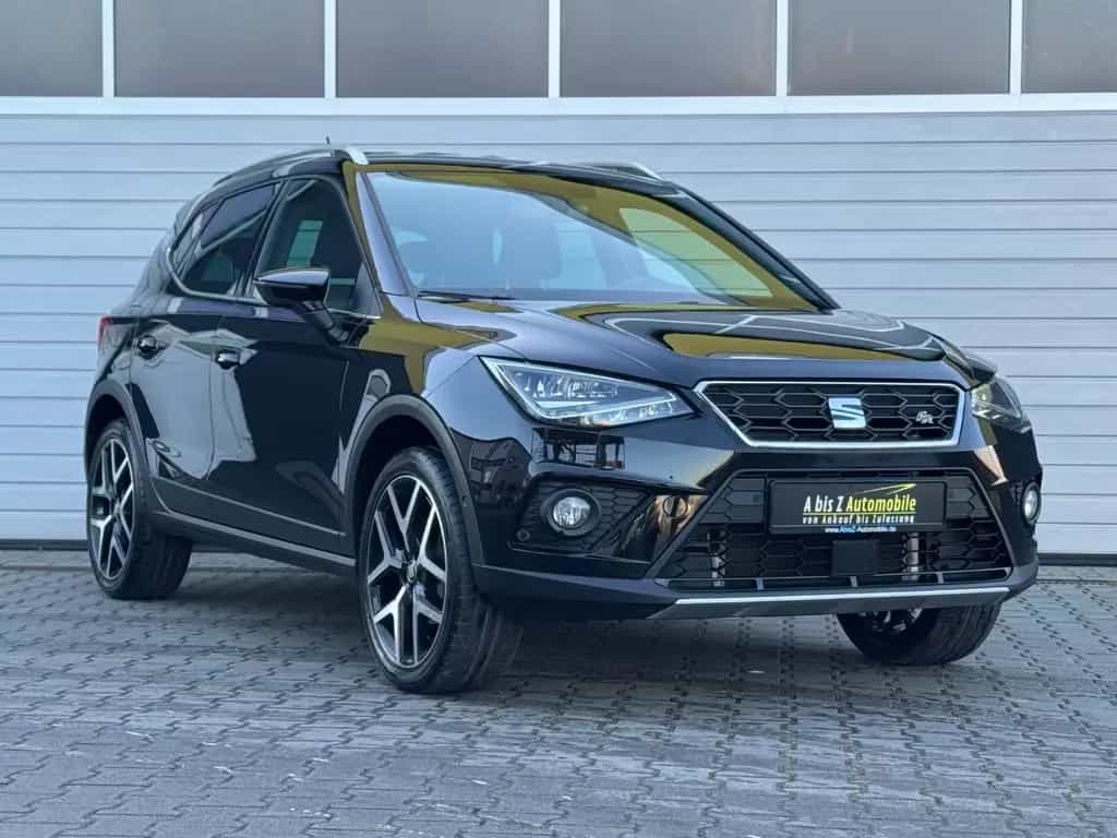 Seat Arona FR LED/SHZ/Ambient/Digital/Navi/Garantie 07/2019-photo-0