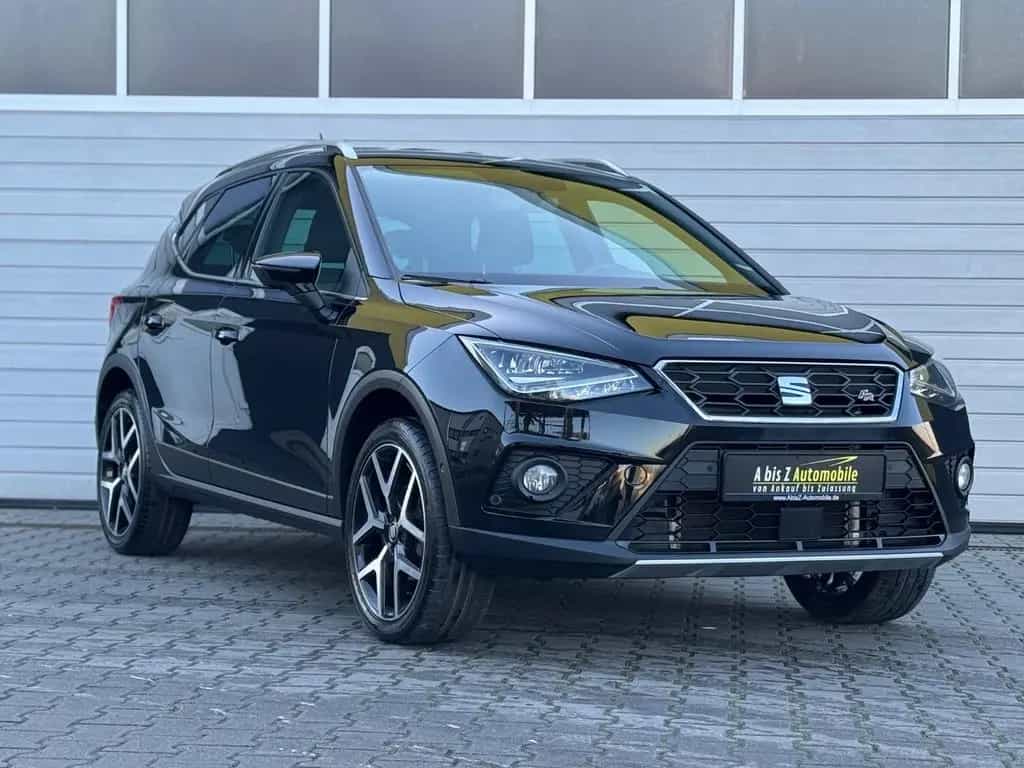 Seat Arona FR LED/SHZ/Ambient/Digital/Navi/Garantie 07/2019-photo-1
