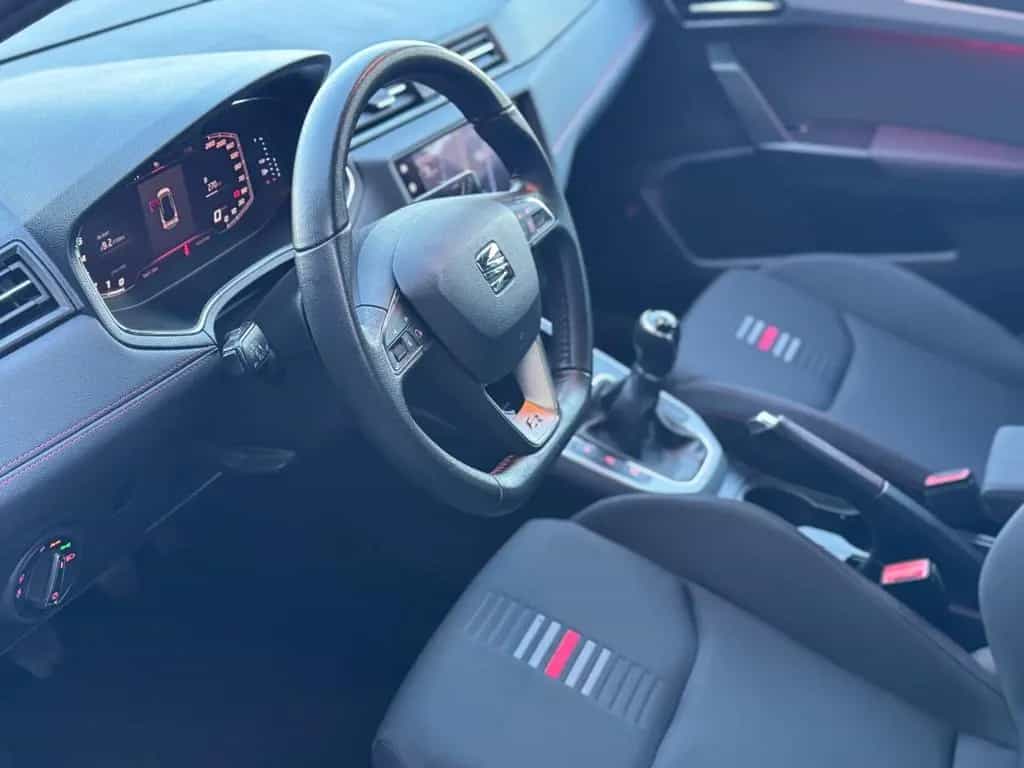 Seat Arona FR LED/SHZ/Ambient/Digital/Navi/Garantie 07/2019-photo-17