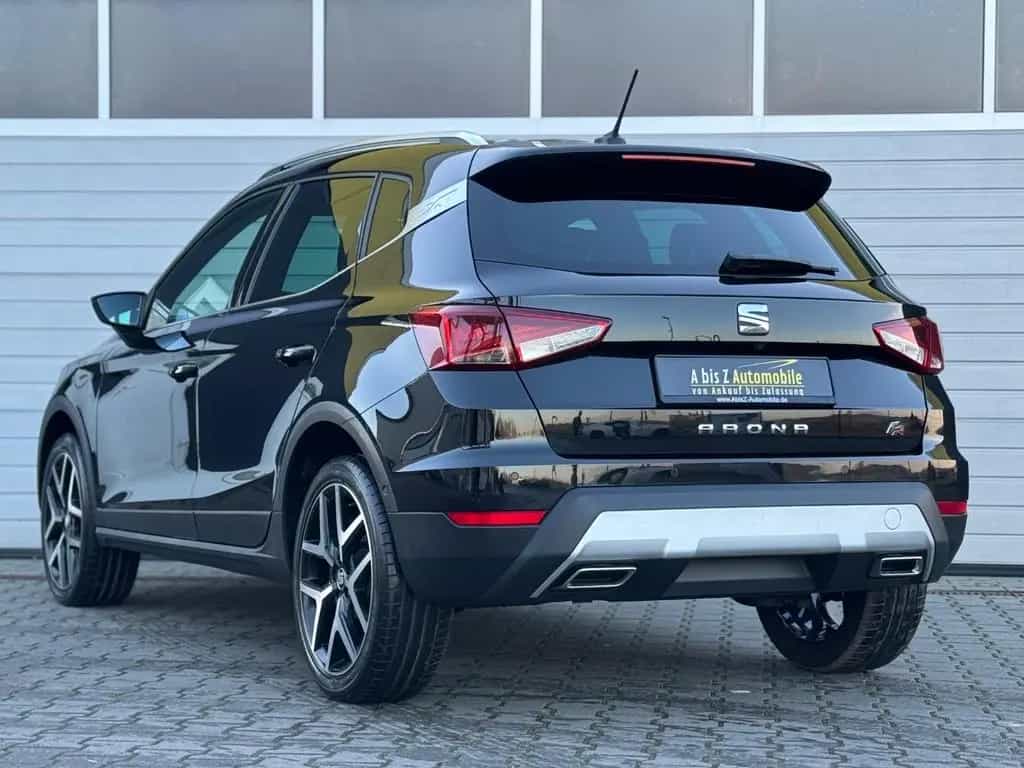 Seat Arona FR LED/SHZ/Ambient/Digital/Navi/Garantie 07/2019-photo-5