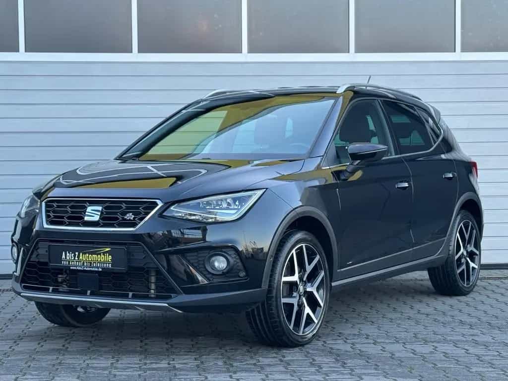 Seat Arona FR LED/SHZ/Ambient/Digital/Navi/Garantie 07/2019-photo-6