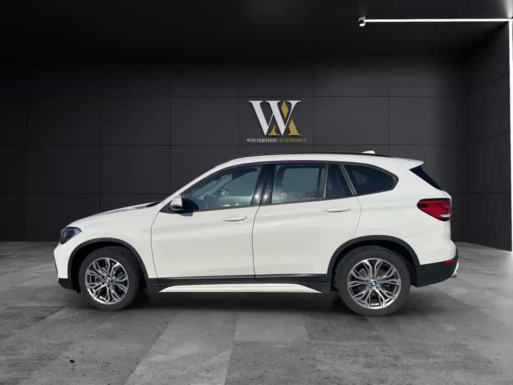 BMW X1 sDrive 18i Sport/ LED / Navi / SHZ / Garantie 08/2019-photo-1
