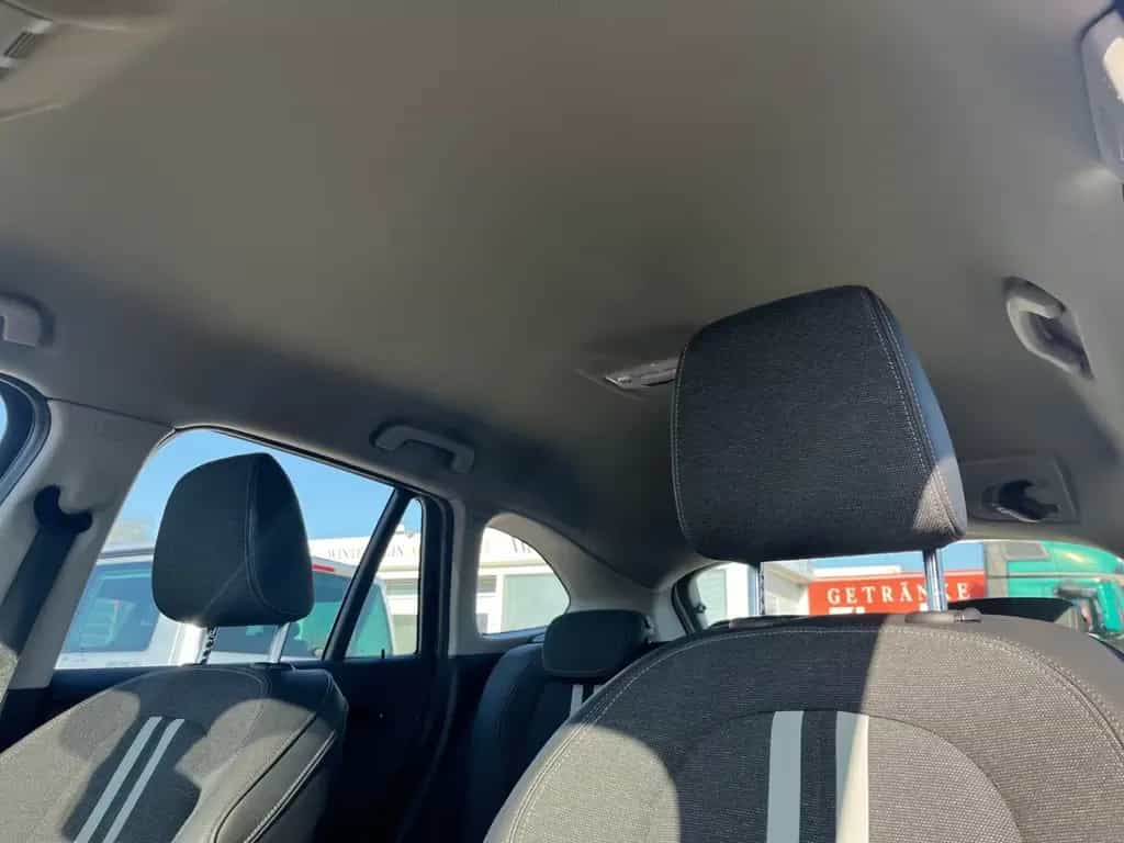 BMW X1 sDrive 18i Sport/ LED / Navi / SHZ / Garantie 08/2019-photo-15