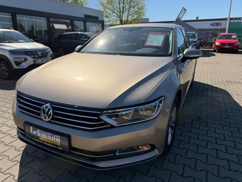 Volkswagen Passat 1.4 TSI DSG Lim. Comfortline 01/2016-photo-1