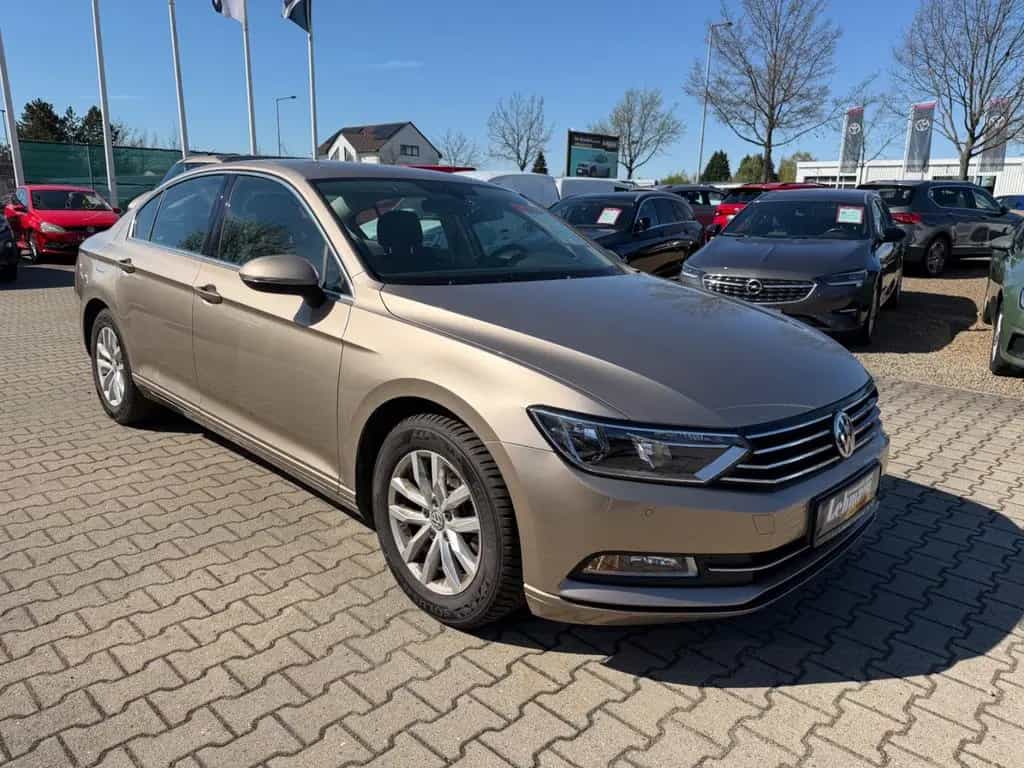 Volkswagen Passat 1.4 TSI DSG Lim. Comfortline 01/2016-photo-2
