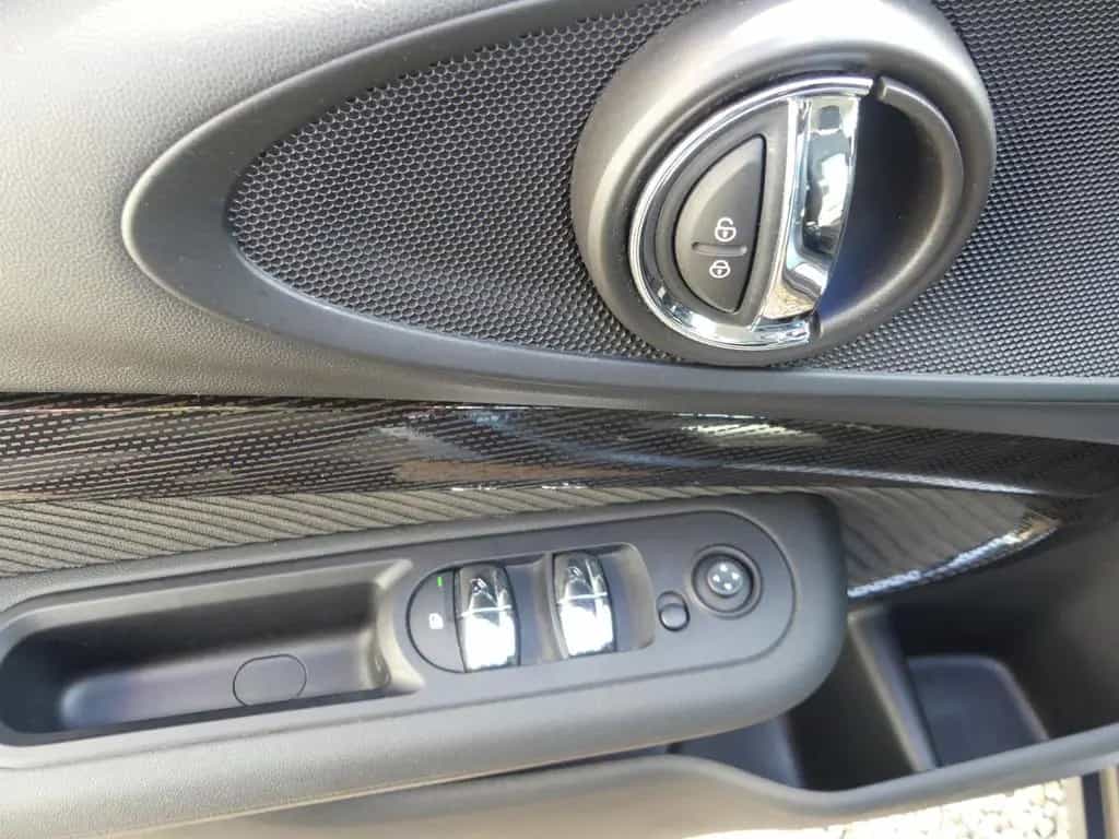 MINI One Clubman /LED/Navi/Teilleder/KeylessGo 07/2017-photo-11
