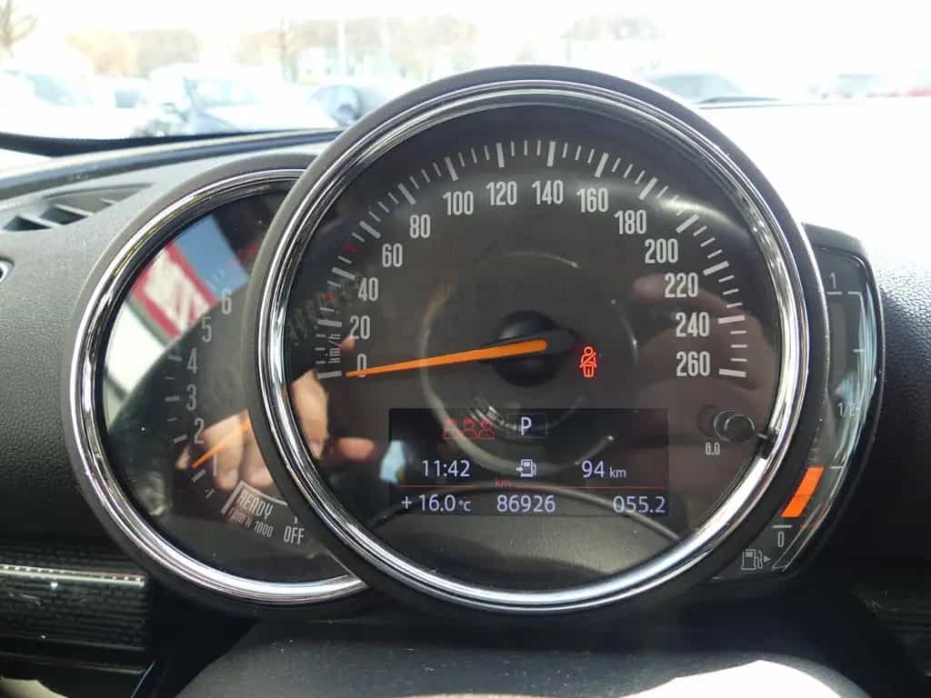 MINI One Clubman /LED/Navi/Teilleder/KeylessGo 07/2017-photo-7