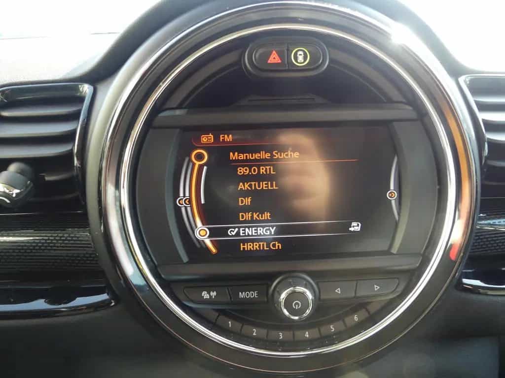 MINI One Clubman /LED/Navi/Teilleder/KeylessGo 07/2017-photo-8