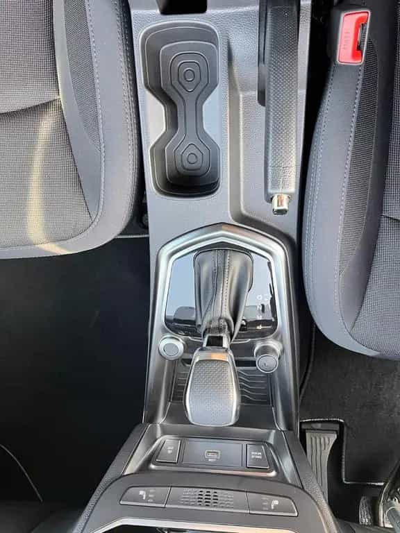 KGM Tivoli 1.5 T-GDI Nomad Automatik null-photo-17