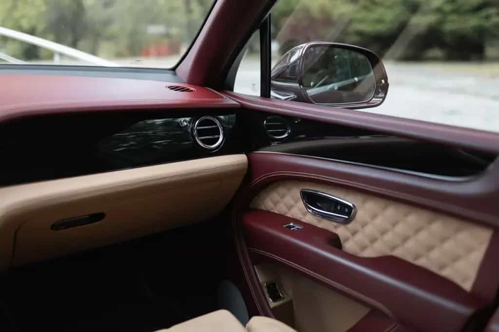 Bentley Bentayga 4.0 V8 4WD Autom. 03/2021-photo-18