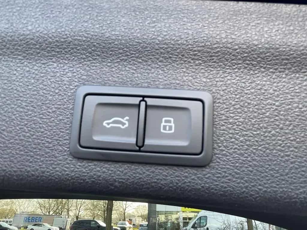 Audi A6 Avant 45 TDI qu. Matrix AHK Luftfahr. Kamera 11/2022-photo-23
