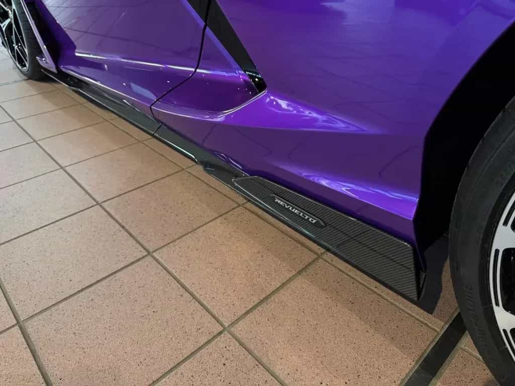 Lamborghini Revuelto "Carbon" 08/2025-photo-14
