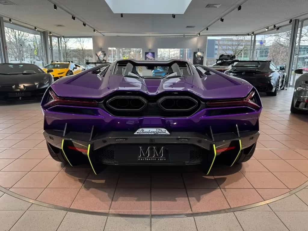 Lamborghini Revuelto "Carbon" 08/2025-photo-9