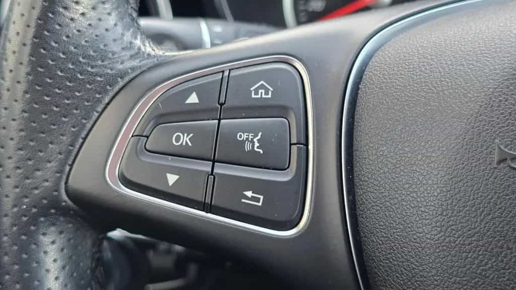 Mercedes-Benz C-Class 180 T 9G Avantgarde LED NAV SHZ PDC 04/2018-photo-20