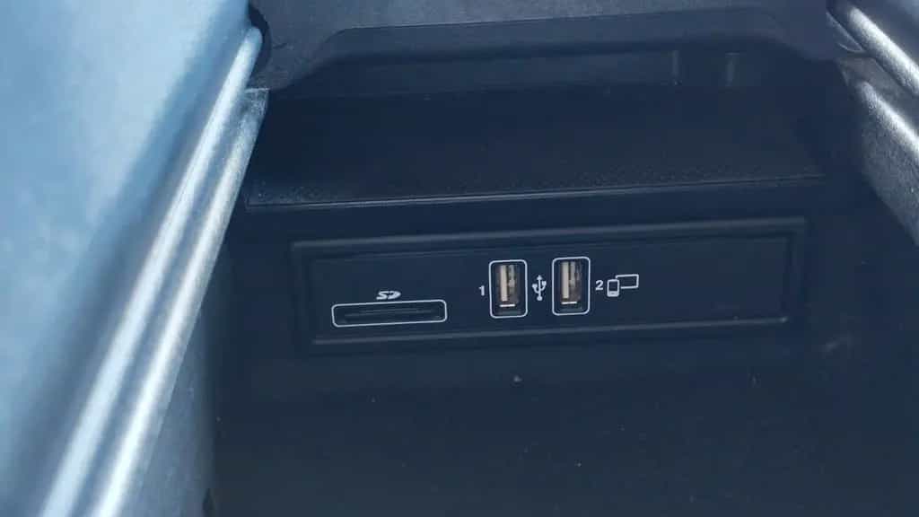 Mercedes-Benz C-Class 180 T 9G Avantgarde LED NAV SHZ PDC 04/2018-photo-30