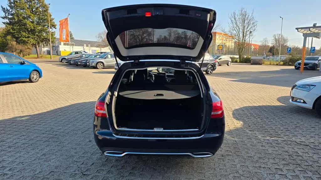 Mercedes-Benz C-Class 180 T 9G Avantgarde LED NAV SHZ PDC 04/2018-photo-8
