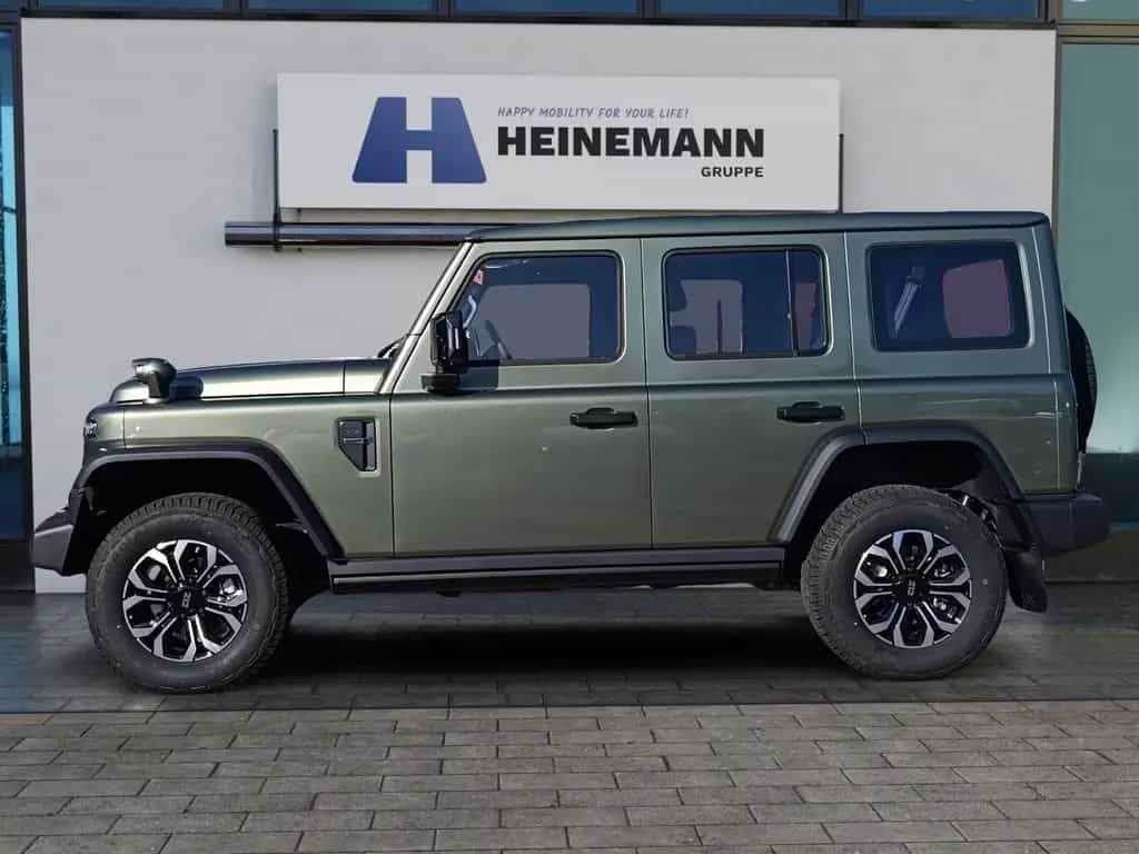 BAW 212 2,0 Diesel Aut. 4WD 166 PS 2,5t Anhängelast- null-photo-3
