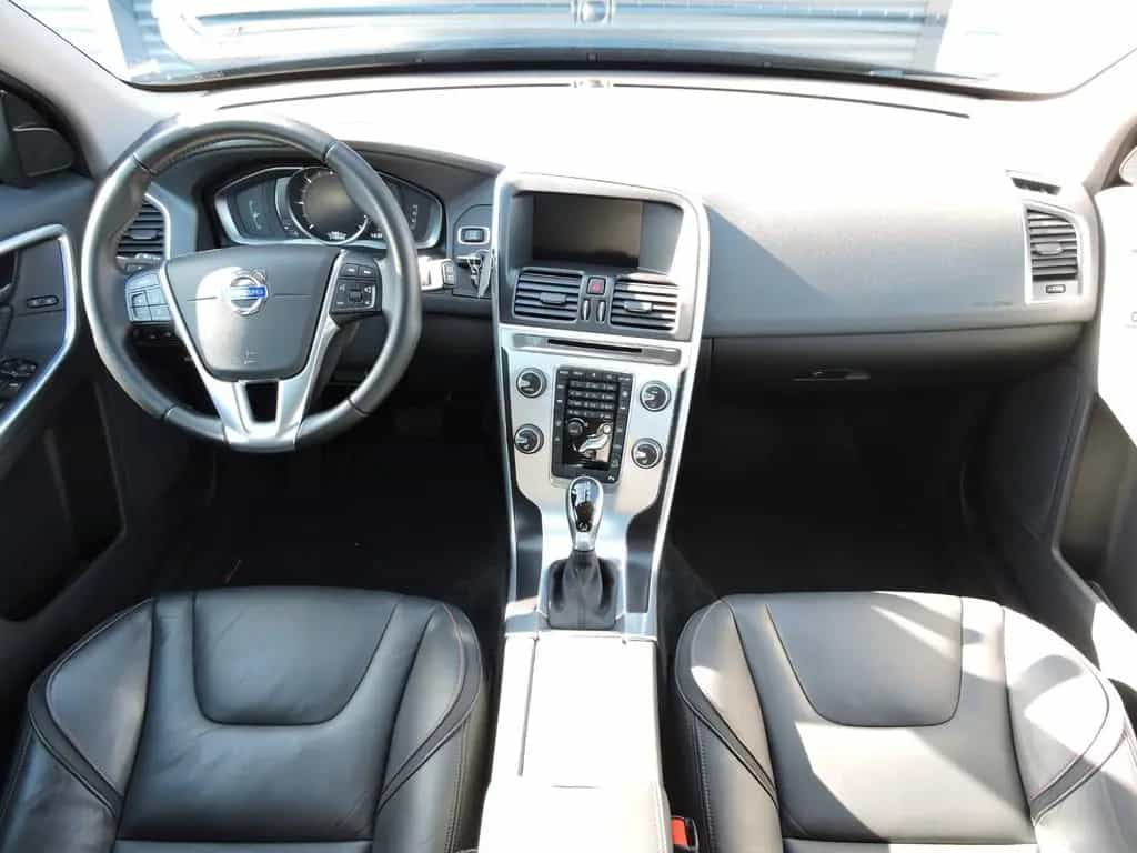 Volvo XC60 Ocean Race AWD Geartronic HU NEU 11/2015-photo-16