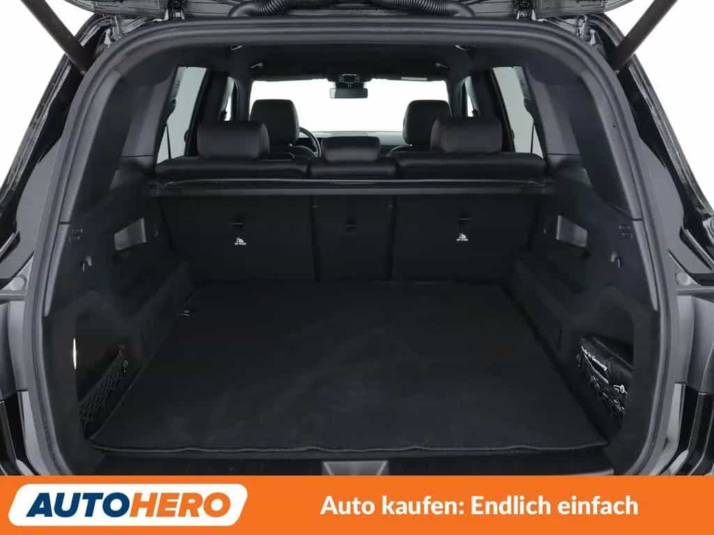 Mercedes-Benz GLB-Class GLB 250 4Matic AMG Line Aut.*NAVI*LED 05/2020-photo-17