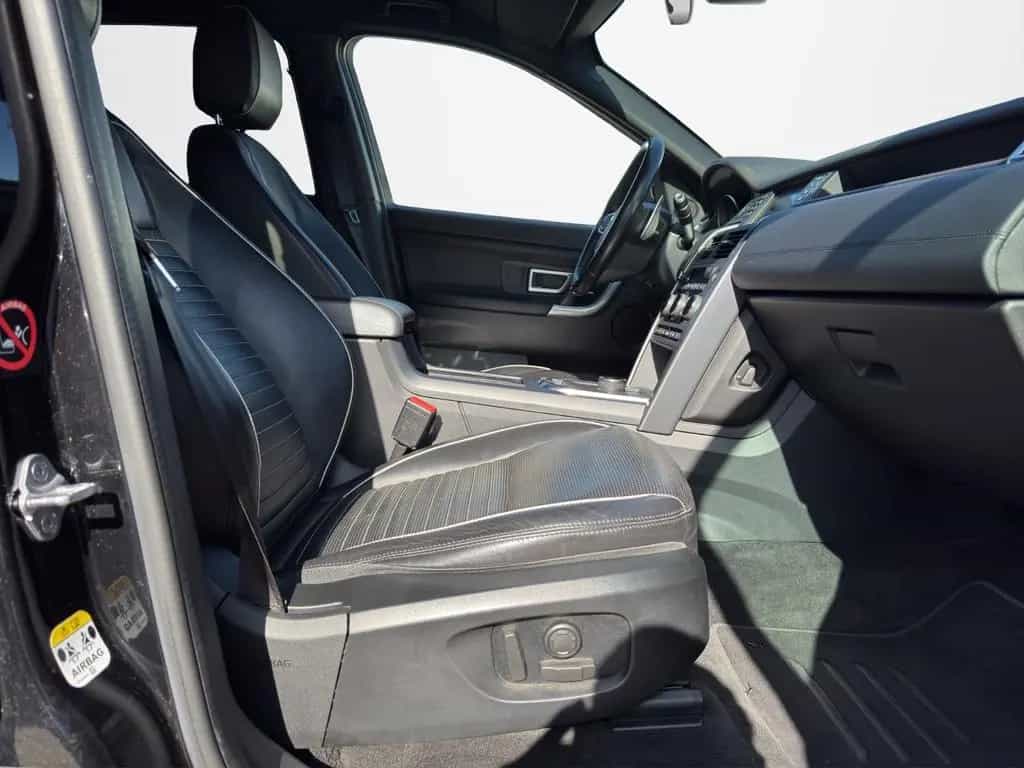 Land Rover Discovery Sport SE AWD LEDER/KAMERA/PANO/AHK 04/2019-photo-14