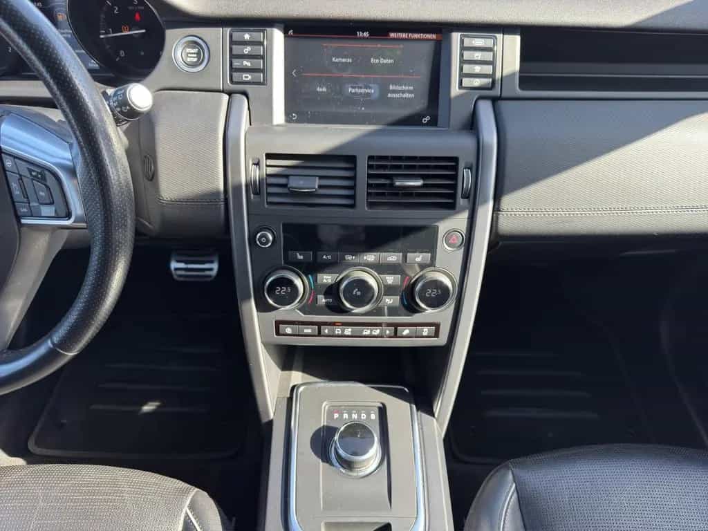 Land Rover Discovery Sport SE AWD LEDER/KAMERA/PANO/AHK 04/2019-photo-17