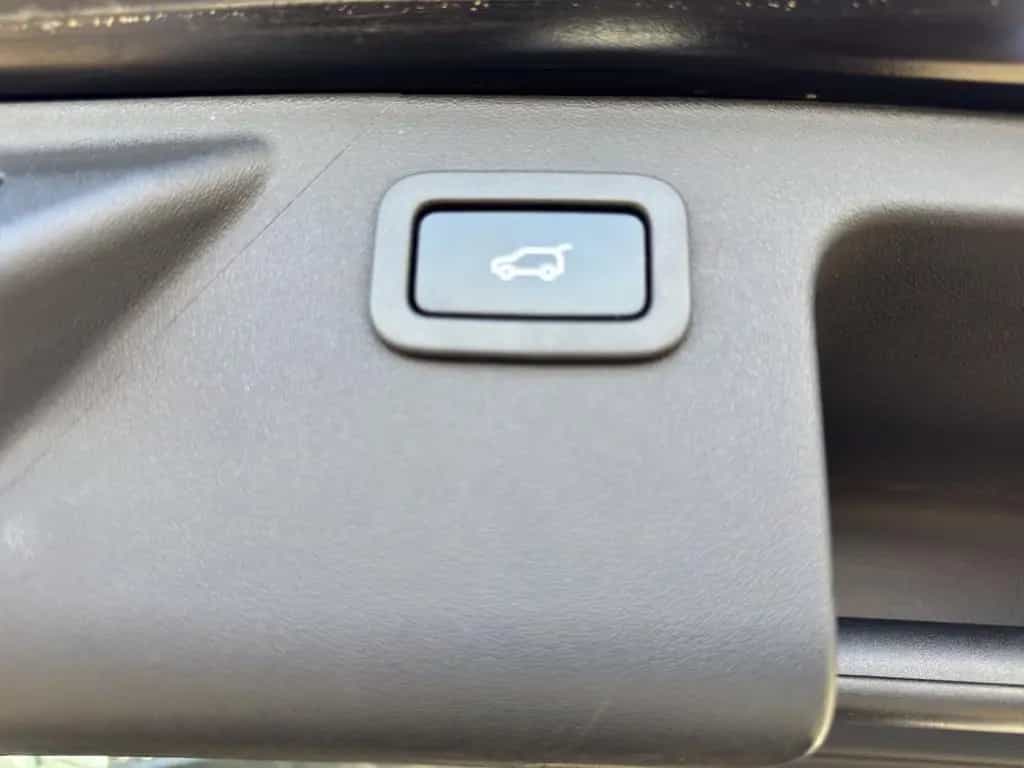 Land Rover Discovery Sport SE AWD LEDER/KAMERA/PANO/AHK 04/2019-photo-26