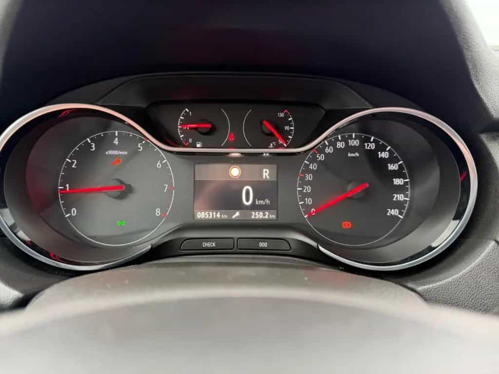 Opel Grandland Business INNOVATION 1.2 TURBO LED Navi 10/2019-photo-12
