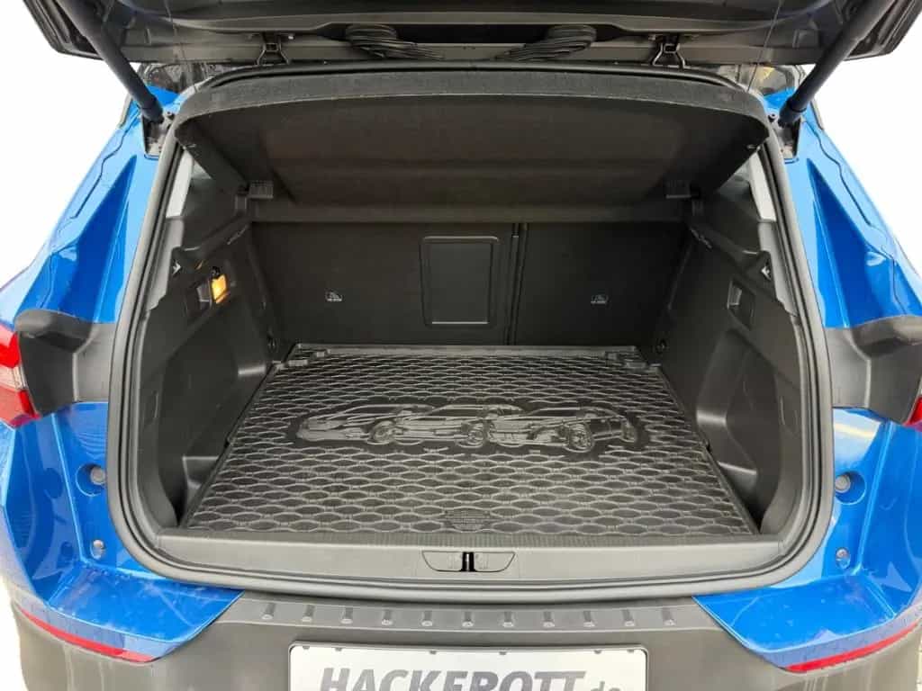 Opel Grandland Business INNOVATION 1.2 TURBO LED Navi 10/2019-photo-17