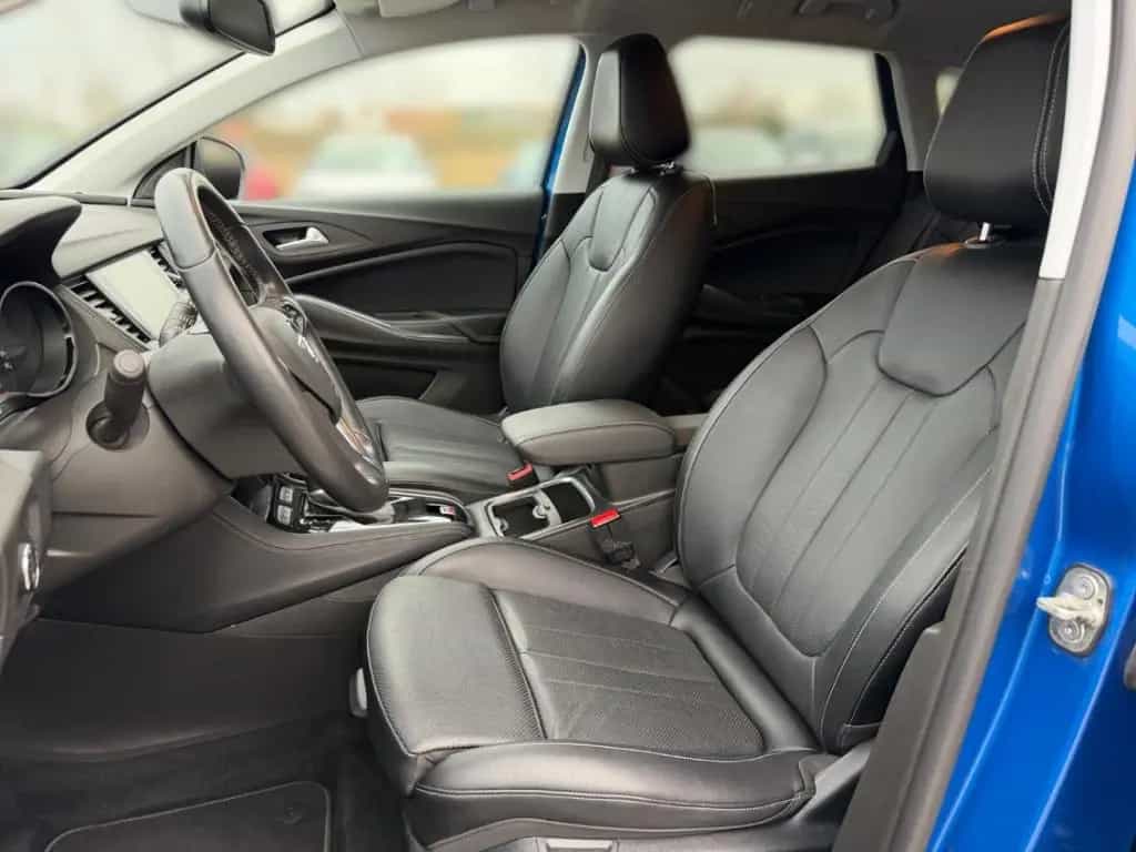 Opel Grandland Business INNOVATION 1.2 TURBO LED Navi 10/2019-photo-9